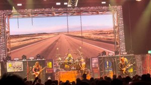 Judas Priest-Desert Plains