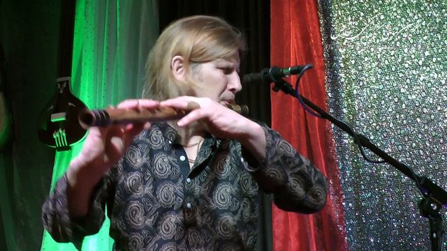 Santoor- Flute/Bansuri -Tabla Trio at The Music Room (Raag Charukeshi) смотреть онлайн