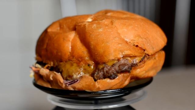 ВСЕ БУРГЕРЫ BLACK STAR BURGER В МИНСКЕ #BLACKSTAR смотреть онлайн