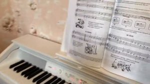 Новая школа игры на фортепиано. Ежик . Цифровое пианино Casio Privia PX-860