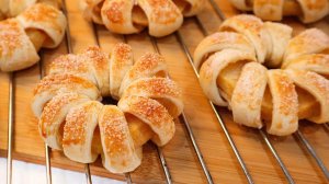 ПРОЩЕ И ВКУСНЕЕ ОБЫЧНЫХ СЛОЕК - по ТАКОМУ Рецепту БУЛОЧКИ с ЯБЛОКОМ ВЫ ЕЩЕ НЕ Готовили