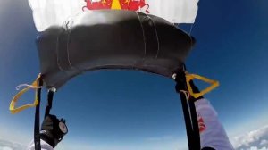Невероятный прыжок с парашютом с 10 км.
