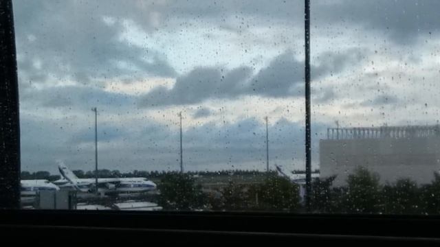 Leipzig Flughafen смотреть онлайн