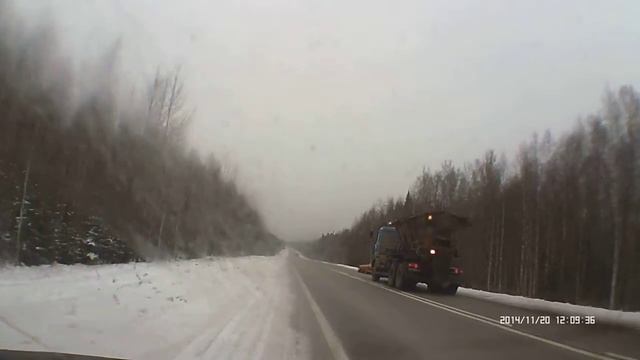 Трасса Пермь-Березники обгон в гололед смотреть онлайн