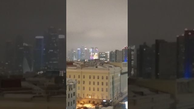 В районе Москва-Сити тестируют новую подсветку