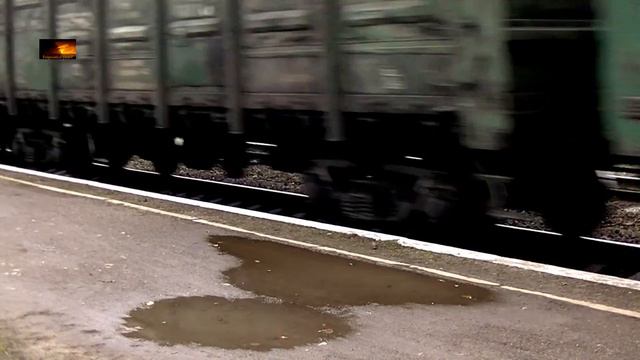 Грузовой поезд смотреть онлайн