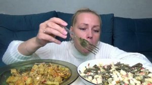 МУКБАНГ КУРИЦА С ОВОЩАМИ ЗАПЕЧЕННАЯ В ДУХОВКЕ, САЛАТ ИЗ МОРСКОЙ КАПУСТЫ С КРАБОВЫМИ ПАЛОЧКАМИ.
