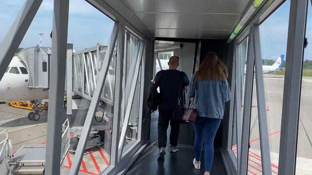 Полет Калининград-Москва авиакомпанией Уральские авиалинии