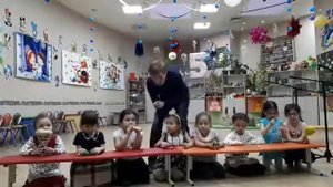 Оркестр Это наш подарок маме