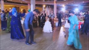 Gypsy wedding-Цыганская Свадьба -Крымские Цыгане пляшут!