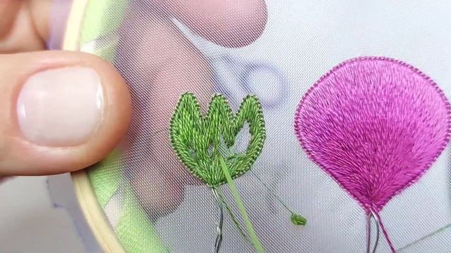 Бутон Герани, чашелистик 2-й ряд. #герань #гладь #бутон #3dflower смотреть онлайн