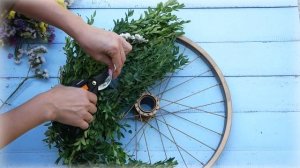 КОЛЕСО ОТ ВЕЛОСИПЕДА: ВТОРАЯ ЖИЗНЬ / DECORATIVE WHEEL