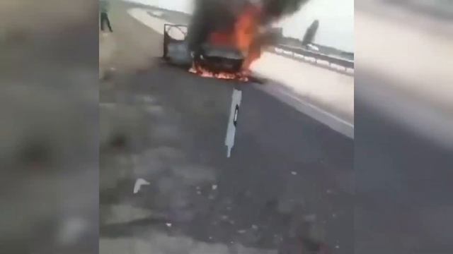 Две женщины заживо сгорели в машине смотреть онлайн