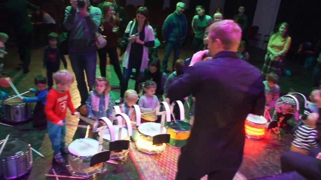 Проект "Я с мамой на концерт" представляет: «DrumTime» 22.10.16 смотреть онлайн