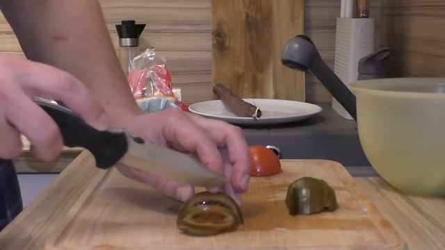 Выбор подарка на МЖД. Нож AFTERSHOCK Emerson Knives смотреть онлайн