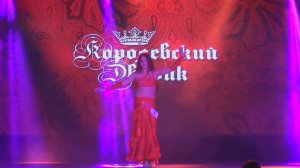 Восточные танцы. Юниоры. Участница под No 3