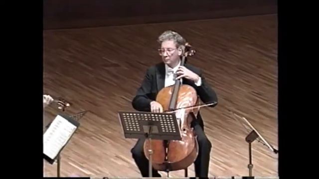 Hummel　Clarinet Quartet in E-flat majorWoO.5(S.78)　Vienna Chamber Ensemble смотреть онлайн