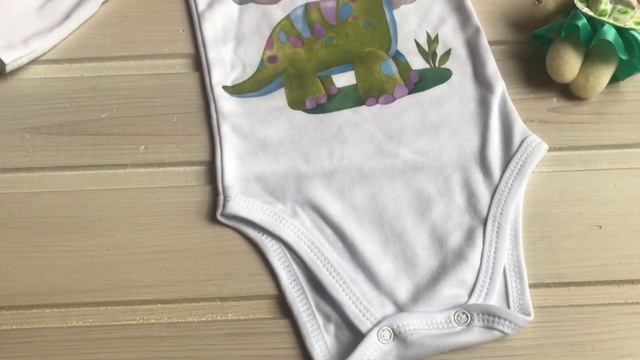 Боди для новорождённых Динозаврик смотреть онлайн