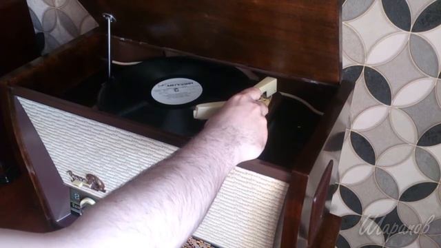 Ламповая радиола "Сакта" после реставрации смотреть онлайн