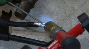 Пайка трубки масляного радиатора ГУР VW passat