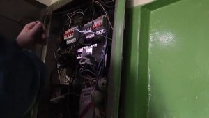 Рабочие будни электрика ЖКХ.