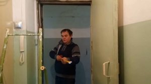 Электромонтаж в общаге Часть 3 Локальная замена проводки Заварили доширак Батя в деле