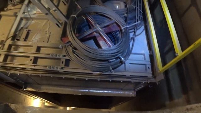 Sjec 2500кг! Собрали кабину, цепными талями подняли к верху! #лифты#монтаж смотреть онлайн