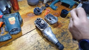 Ремонт Перфоратора Sturm RH2517 (5.5 Дж) - Замена якоря.