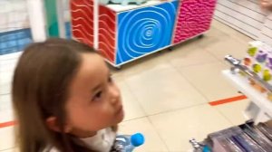 ВЕСЬ ДЕНЬ СОБИРАЕМ АНЮ В НОВЫЙ ДЕТСКИЙ САД/Влог Анютка малютка