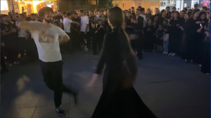 Это Стоит Смотреть Шымкент Супер Чеченская Ловзар Лезгинка 2023 Lezginka Shymkent Kazaxstan ALISHKA