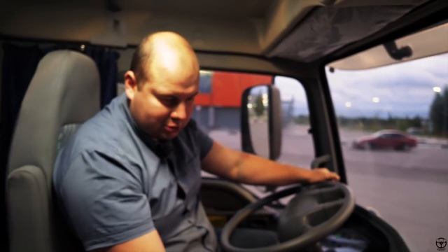 ОБЗОР ГРУЗОВИКА О КОТОРОМ НИКТО НЕ ЗНАЕТ! смотреть онлайн
