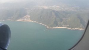 о.Хайнань, г.Санья. Аэропорт "Феникс" заход на посадку, Андрей & Юля