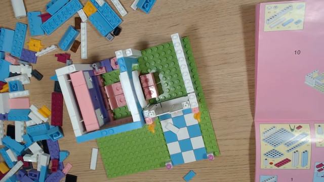 Art Manij Собираем конструктор Розовая Мечта "Загородная вилла" Sluban. Часть 2 смотреть онлайн