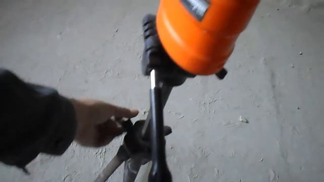 Как померить уровень пола лазерным уровнем. Под стяжку. смотреть онлайн