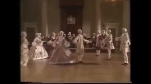 Менуэт ролик