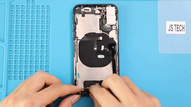 iPhone XS Charging Port Flex Replacement | Logic Board смотреть онлайн