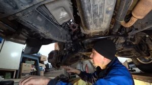 Замена выпускных коллекторов на Toyota Land Cruiser 100 с двигателем 2UZ-FE  Часть 1... ?