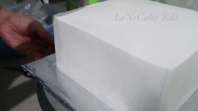 Kue Ulang Tahun Anak Perempuan ? Kue Ultah Karakter Hello Kitty Polkadots Cake Tart смотреть онлайн