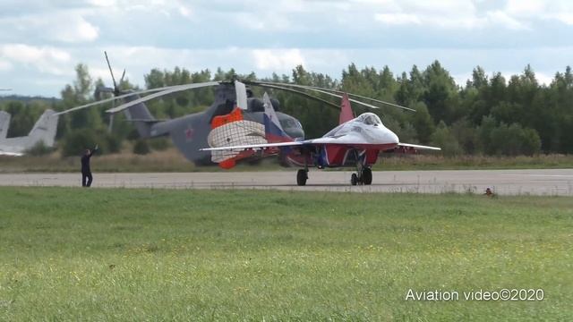 Кубинка. Форум Армия 2020. Суббота. Полеты Самолетов. Хорошо!!! смотреть онлайн