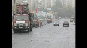 Укладка асфальта на Юбилейном проспекте. Реутов октябрь 2004г