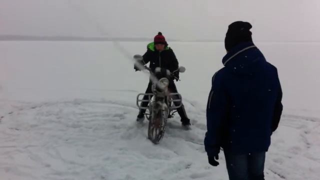 Дрифт на мопеде альфа! смотреть онлайн