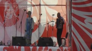 Играй, гармонь. Песня "Посеяли беду на берегу"