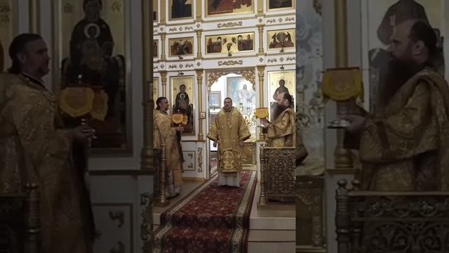 Причастие Св.Христовых Тайн. Архиерейская служба. Храм св.кн.Владимира , г.Мурманск. смотреть онлайн