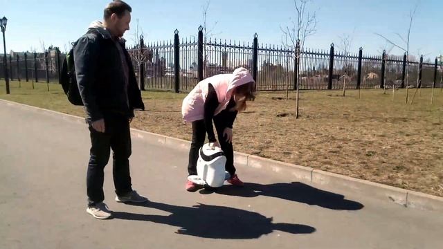 Моноколесо, дети и все все все смотреть онлайн