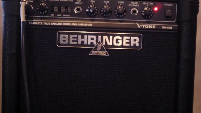 Behringer V Tone GM108 small analog tube modeling combo Demo / Commentary смотреть онлайн