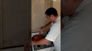 Приготовление икры из зелёных помидор.