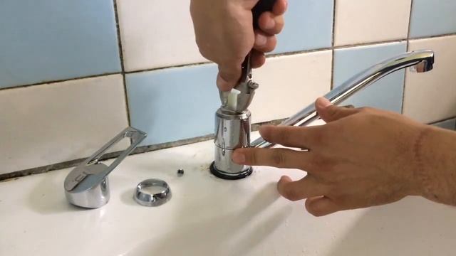 Как разобрать + ремонт однорычажного смесителя без замены картриджа.