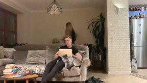 ЖЕСТКИЙ ПРАНК над девушкой закончился...