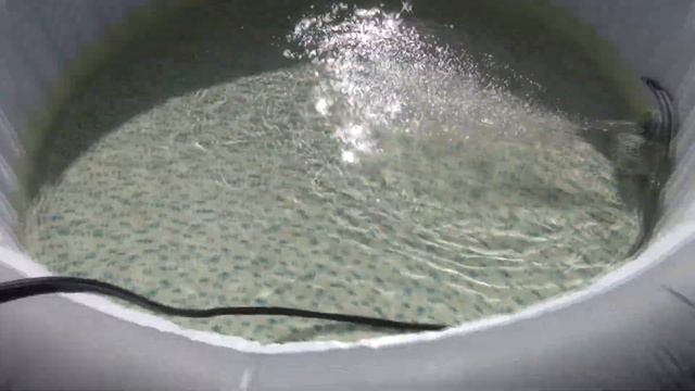 Jacuzzi Bestway Lay-Z-Spa Grenada Airjet 60135 - Unboxing & Test jacuzzi ogrodowego смотреть онлайн