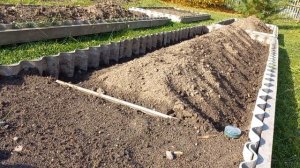 грядки из шифера в деревянном каркасе